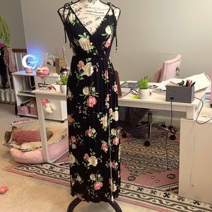 Soprano Long Flower Print Sun Dtess